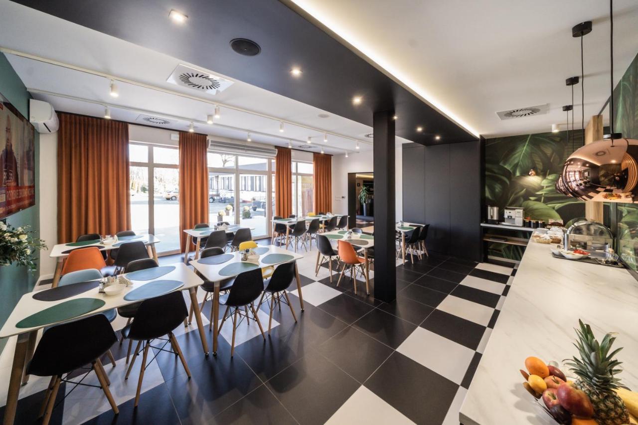 Kelman Inn Global 新苏尔 外观 照片